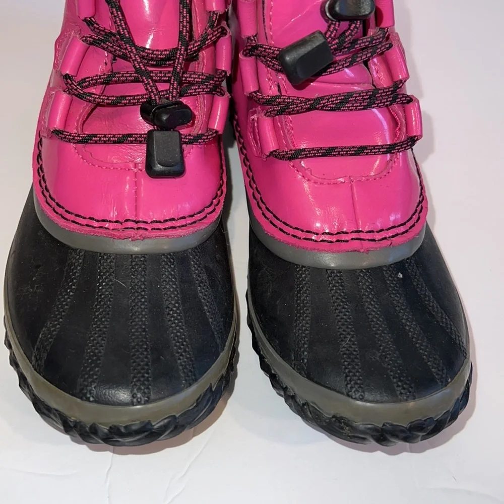 Sorel Pink black out and about rubber duck boots booties girls 3 youth snow
